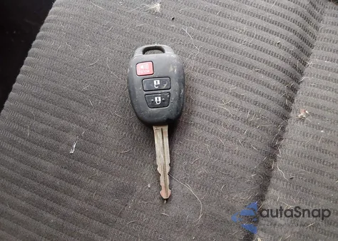 2017 Toyota Rav4 Le из США, поврежденный, VIN JTMZFREVXHJ713363